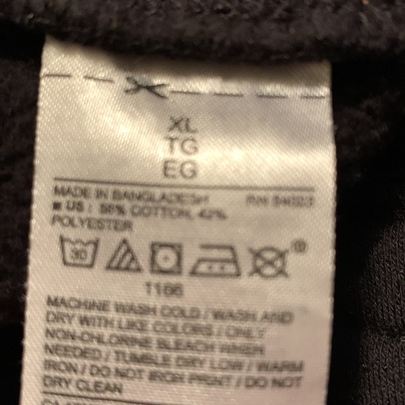 Old navy mens sweatpants. Size XL - Picture 6 of 6